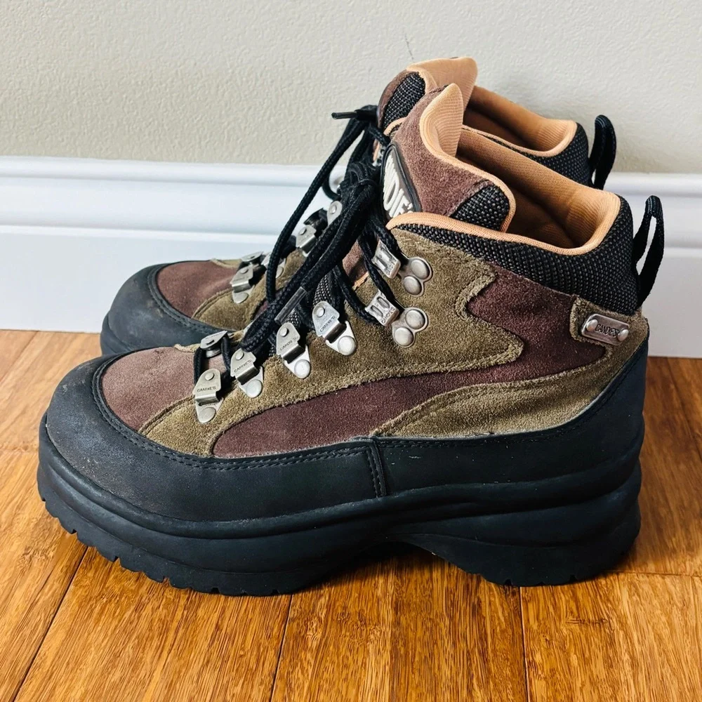 Candie's Water Resistant Suede Winter Boots 8.5 - Picture 1 of 11